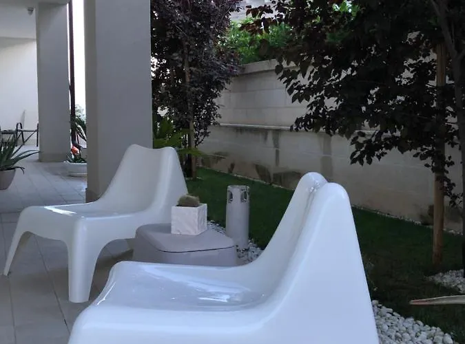 Affittacamere Ofra 4*